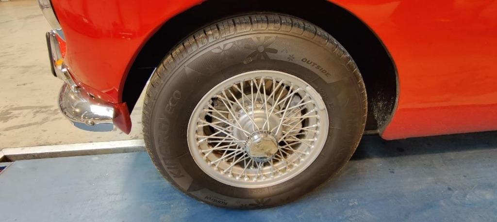 MGB met overdrive uit 1972 gerestaureerd - UITSTEKENDE staat, foto 8
