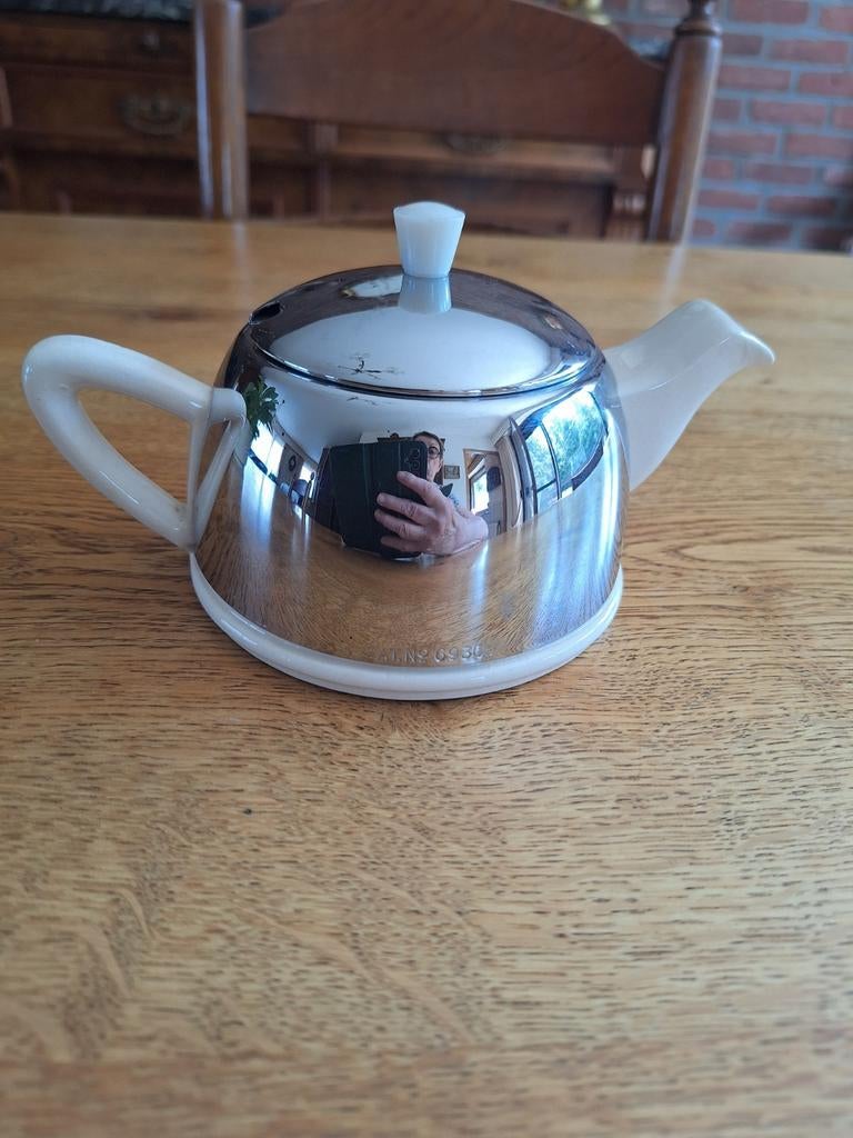 Everhot art deco theepotje jaren 40., Huis en Inrichting, Ophalen of Verzenden, Zo goed als nieuw