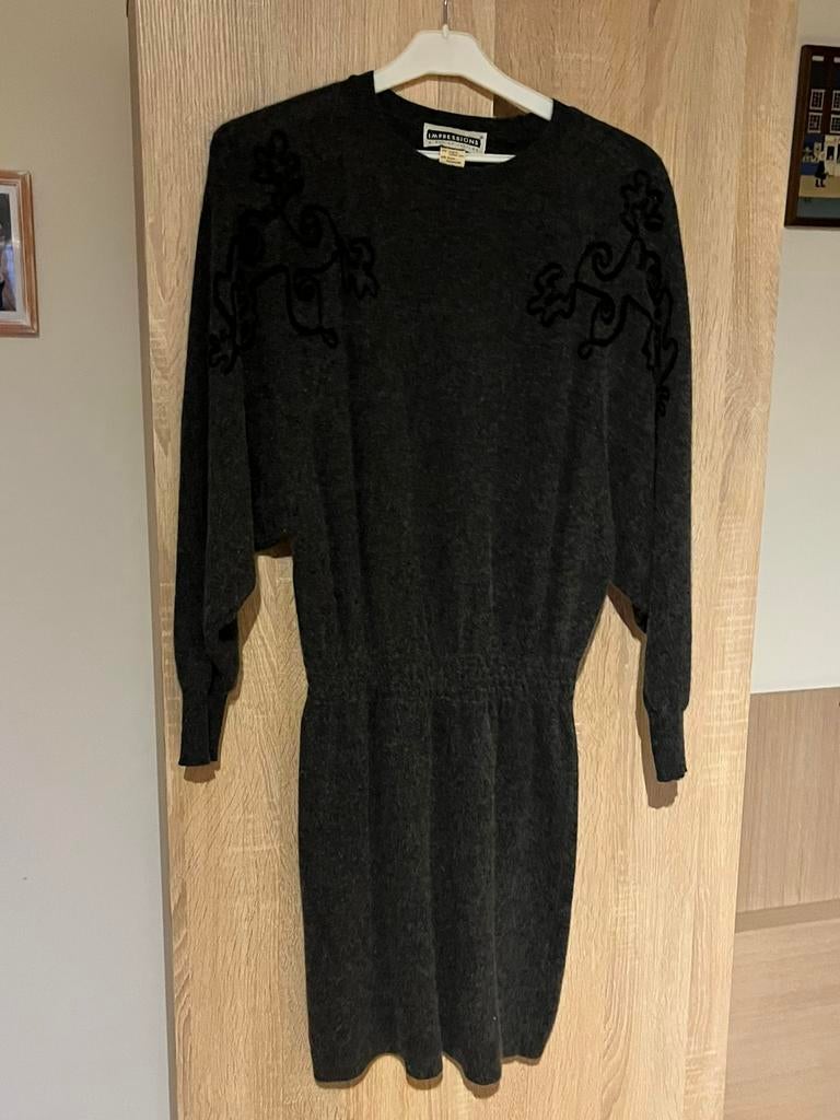 Robe courte grise en laine, Enlèvement, Comme neuf, Taille 38/40 (M), Gris