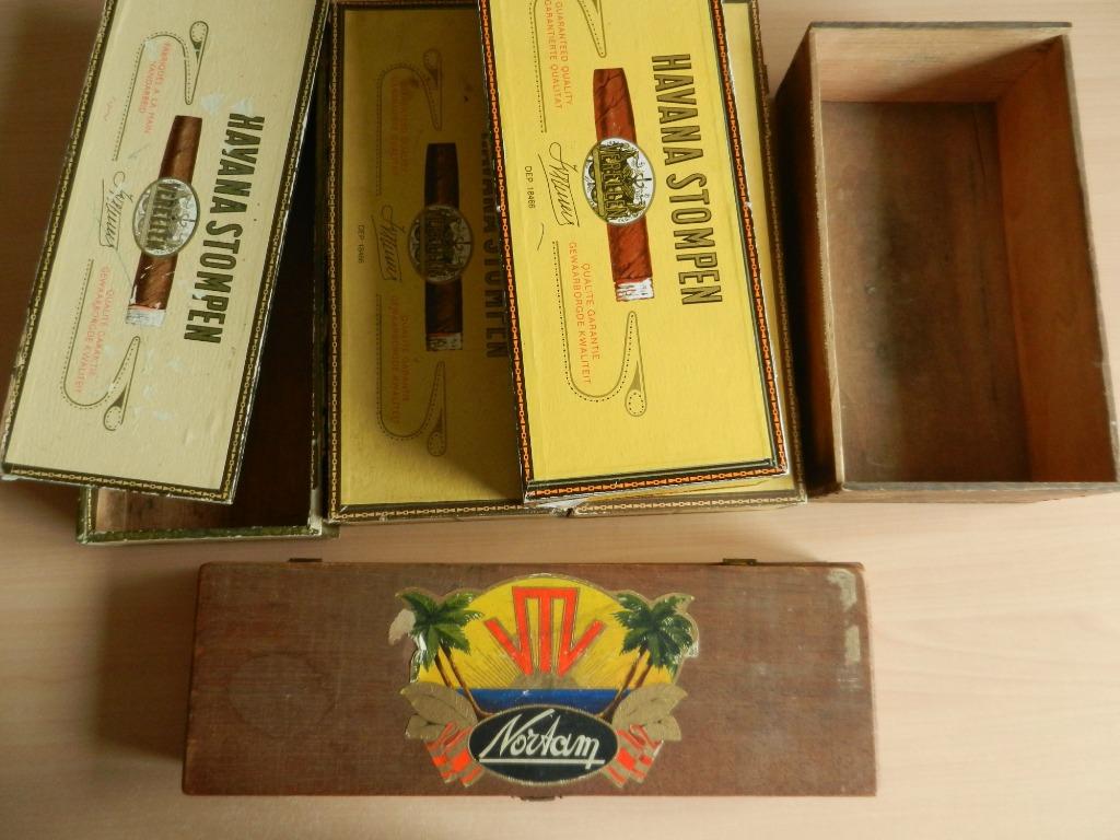 lot sigarenkistjes, Ophalen of Verzenden