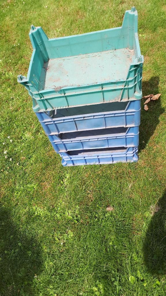 4 plastic tuinbakken - plantenbakken, Ophalen
