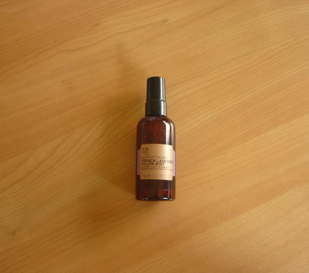 The body shop French lavender pillow mist 100 ml, Handtassen en Accessoires, Uiterlijk | Lichaamsverzorging, Ophalen of Verzenden
