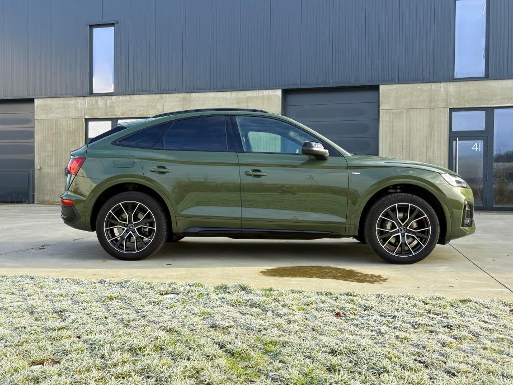 Audi Q5 55 TFSIe Quattro SB Sline Kameleon in district green, Auto's, Automaat, Testrit aan huis, 4 cilinders, 34 g/km