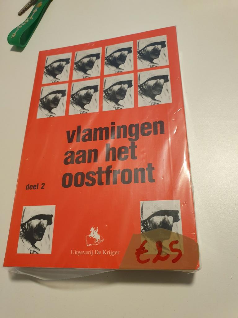 Vlamingen aan het Oostfront deel 2 uitg De Krijger softcover, Boeken, Ophalen of Verzenden