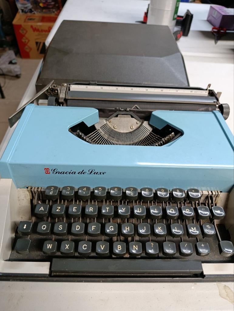 Gracia Deluxe vintage machine à écrire, Divers, Machines à écrire, Comme neuf, Enlèvement ou Envoi