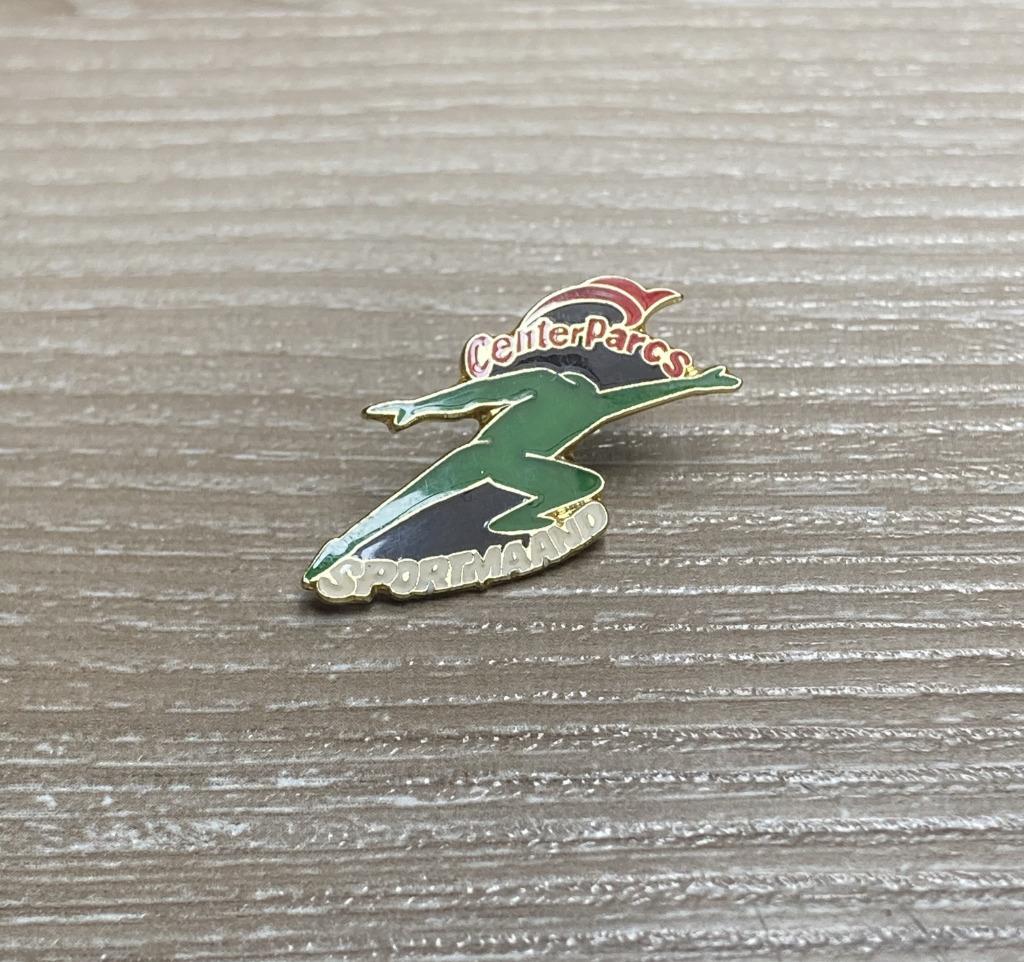 PIN - CENTER PARCS, Envoi, Utilisé, Autres sujets/thèmes, Insigne ou Pin's