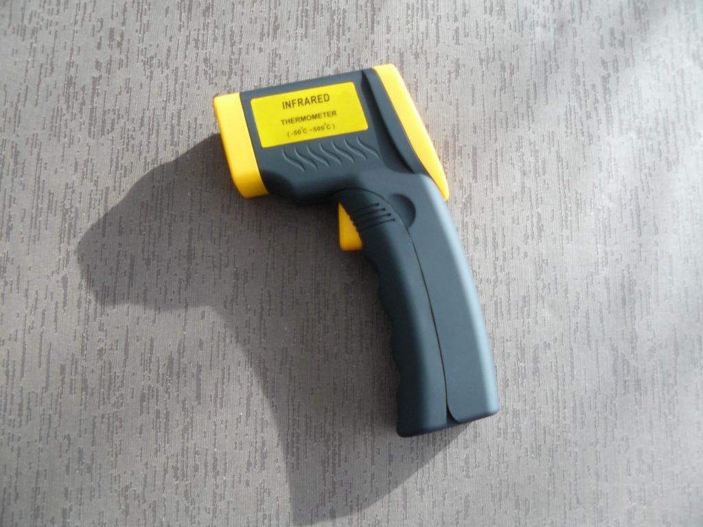 Infrarood thermometer - 50 tot + 500 graden, Auto diversen, Autogereedschap, Ophalen of Verzenden, Nieuw