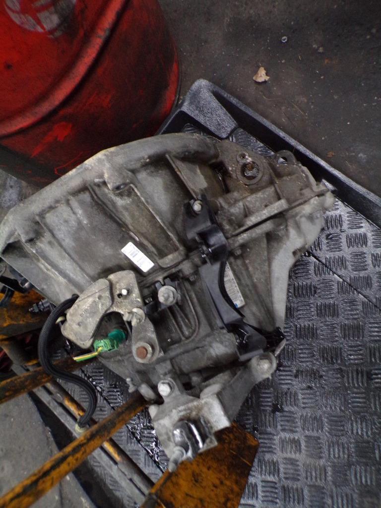 Boite de vitesses Renault Laguna 3 2.0DCi 110kw 2010-2013, Enlèvement, Utilisé, Renault