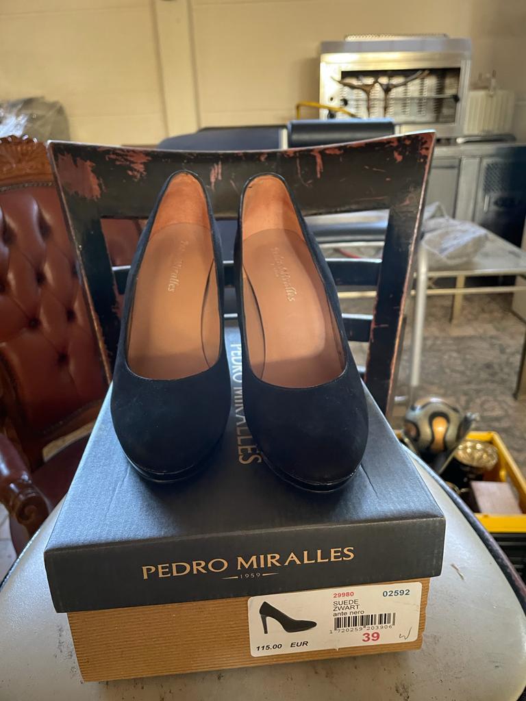 Nieuwe damesschoenen maat 39, Kleding | Dames, Pumps, Zwart, Nieuw, Ophalen