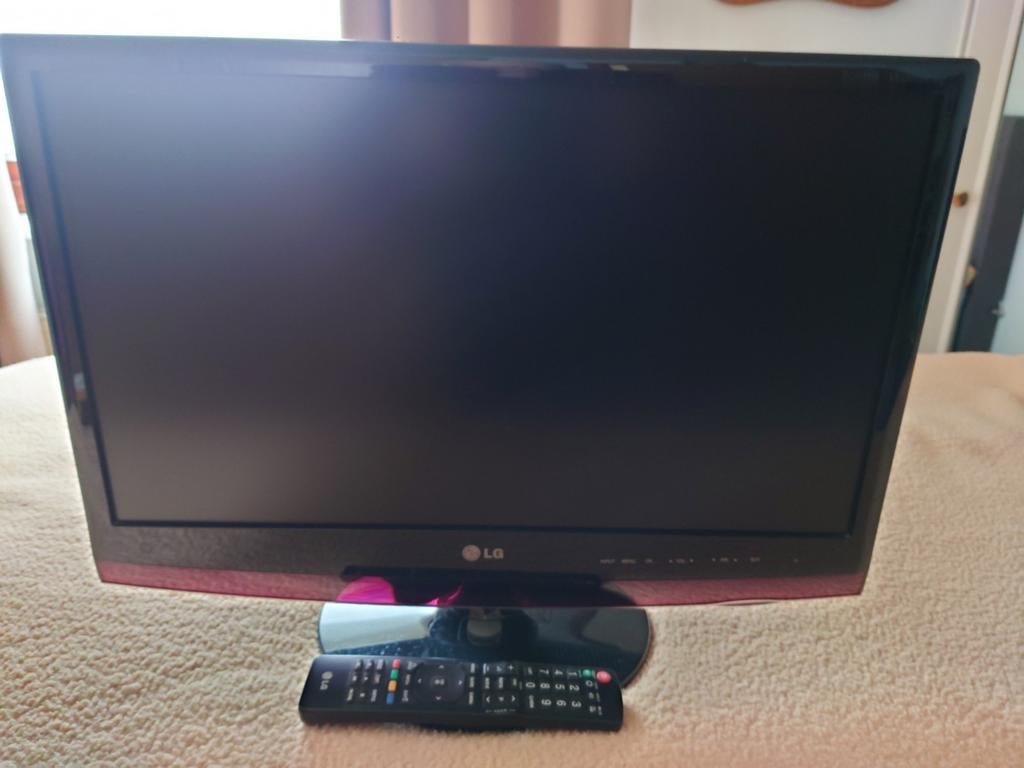 Téléviseur LG 23", Enlèvement, Comme neuf, LCD, LG