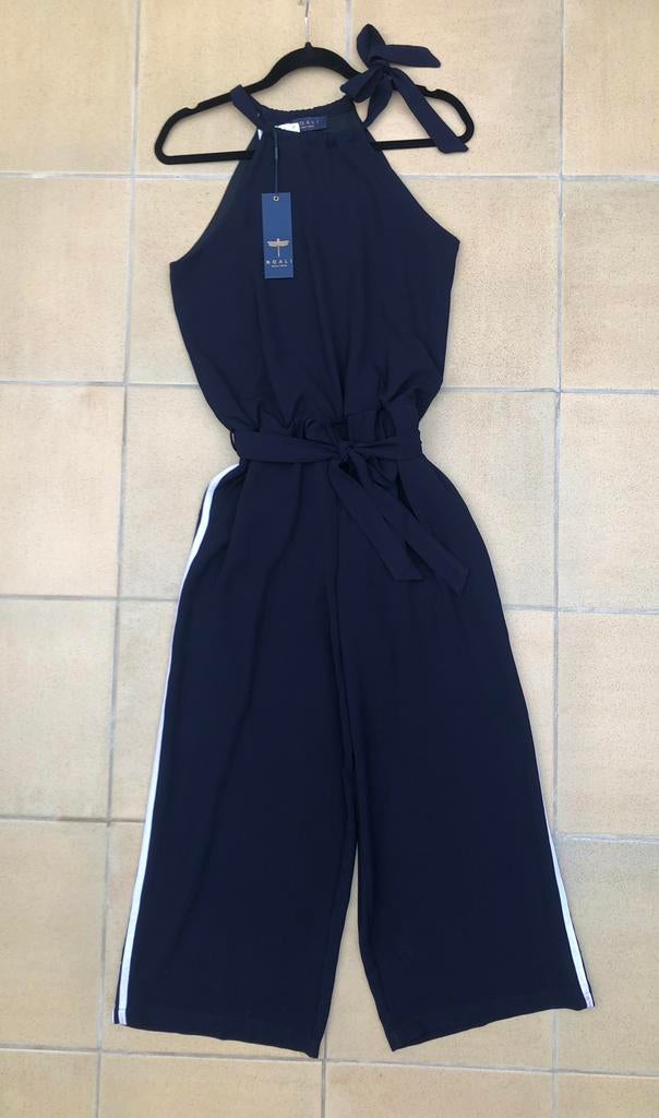 Nieuwe jumpsuit, Ophalen, Nieuw