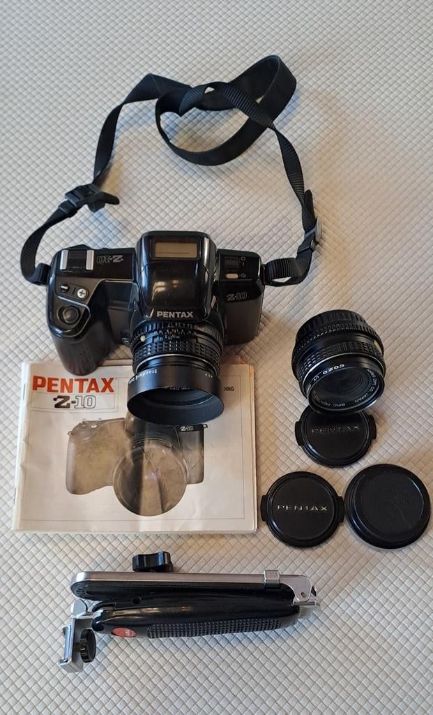 Pentax Z10 avec objectifs 1,7 x 50 et 2,8 à 28 mm, Enlèvement, Utilisé, Pentax