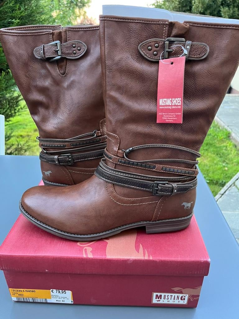 Bottes Mustang - taille 42 - neuves avec boîte, Neuf, Enlèvement ou Envoi, Brun, Mustang