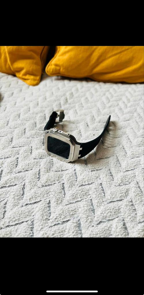 Case voor Apple Watch 44mm, Enlèvement, Comme neuf, Orange, IOS