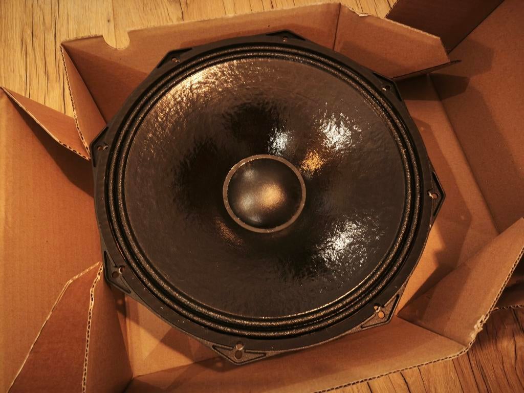 Nexo PS 15, Musique & Instruments, Éclairage de théâtre, Enlèvement