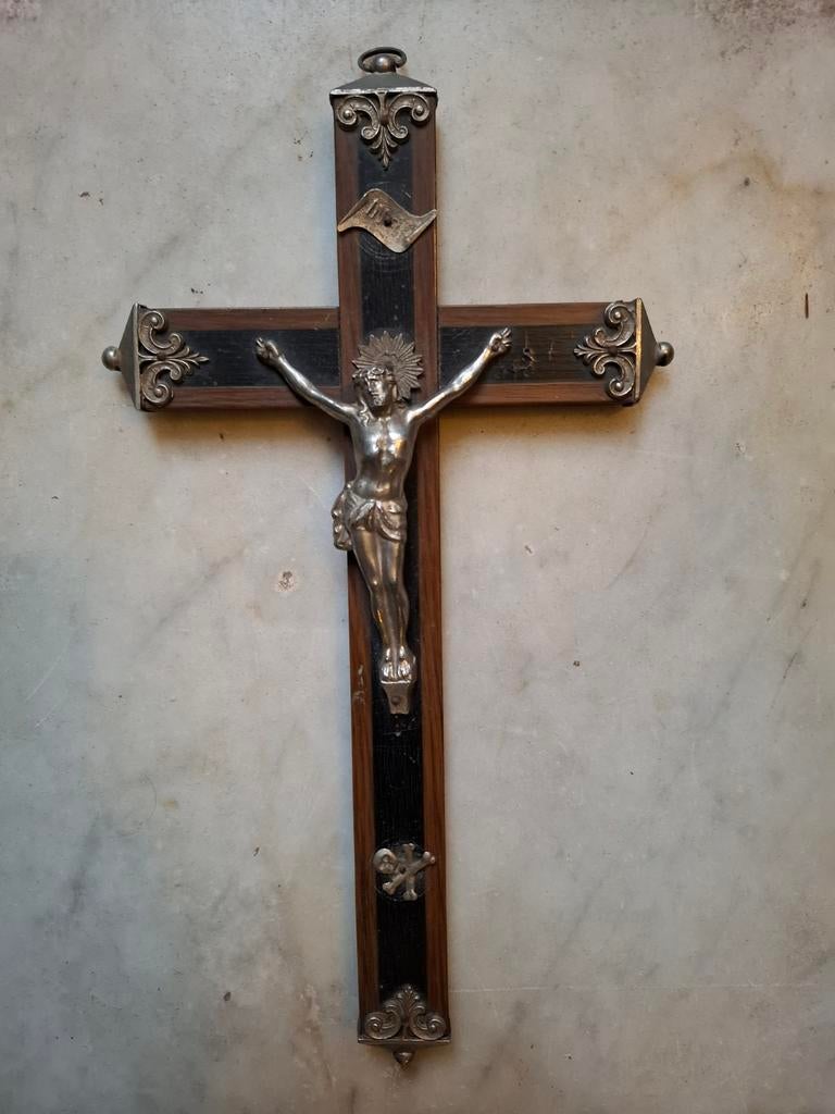Kruisbeeld kruis jezus antiek zilver hout christus corpus, Ophalen of Verzenden