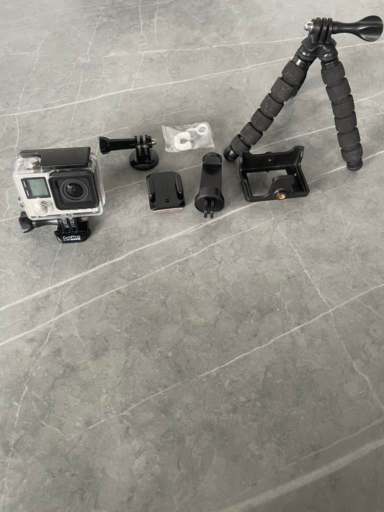 GoPro Hero 4 met gadgets, Ophalen, Zo goed als nieuw, GoPro