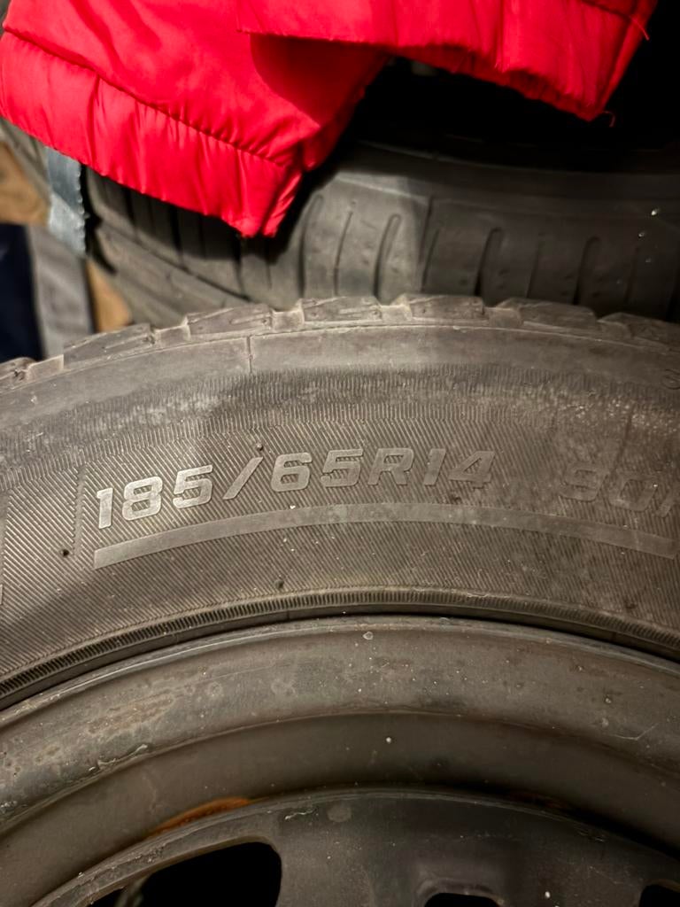 5X100 metalen velgen en 185 65 14 winterbanden, Auto-onderdelen, Banden en Velgen, Ophalen, Band(en)