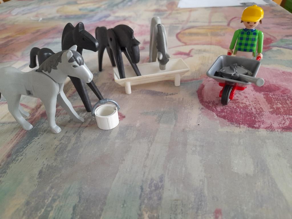 Playmobil.  Paardenverzorger, Ophalen of Verzenden
