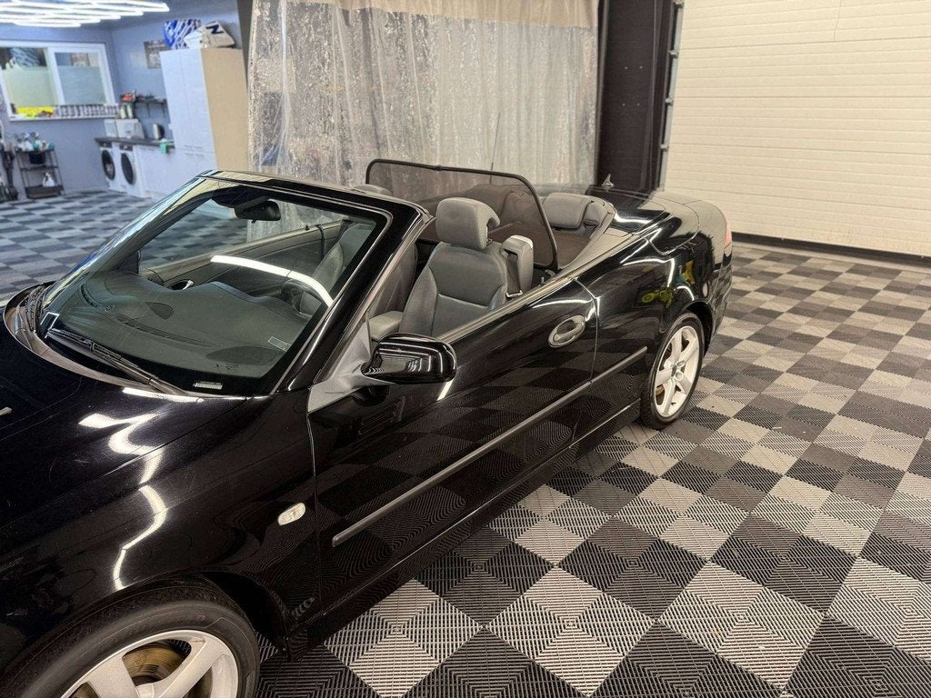 Saab 9-3 Cabriolet 1.9 TiD 16v bj. 2006 198000km EXPORT, Auto's, Saab, 4 zetels, 149 pk, Gebruikt, 110 kW