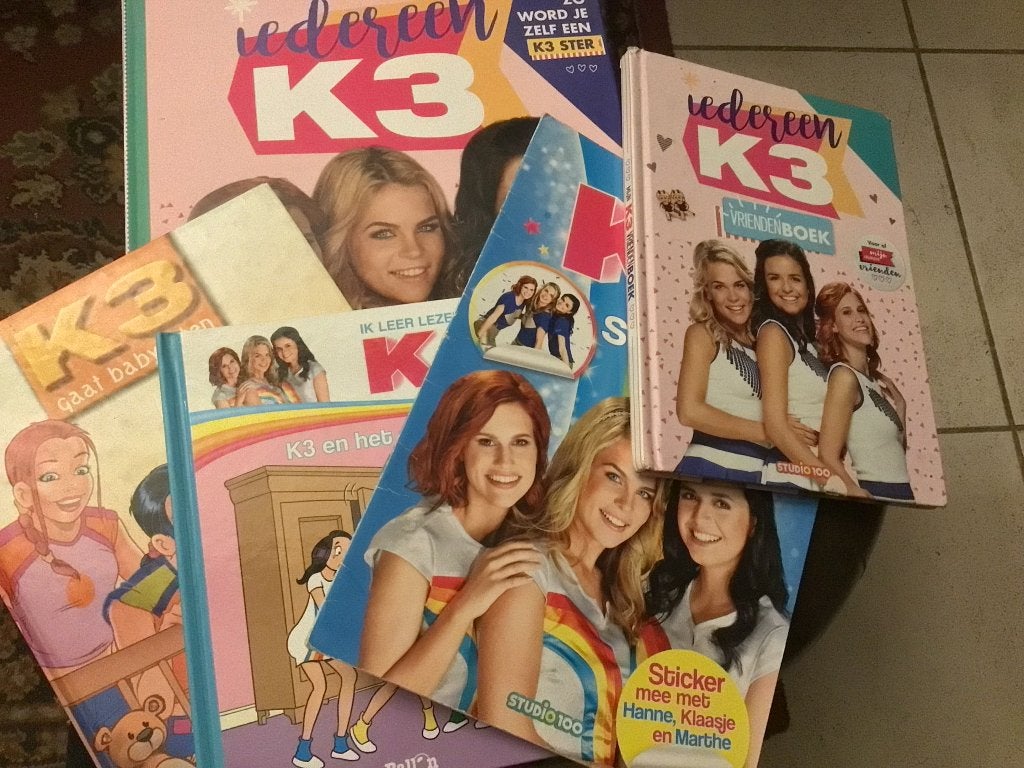 K3 allerlei boeken magazines, Verzamelen, Film en Tv, Ophalen of Verzenden, Gebruikt, Poster