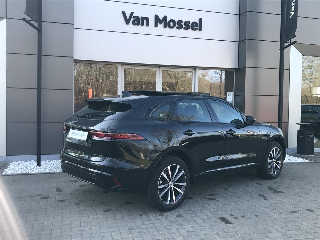 Jaguar F-Pace Plug-in-Hybrid P400e AWD R-Dynamic SE HEAD-UP, Automaat, 4 cilinders, 15 kWh, Overige brandstoffen