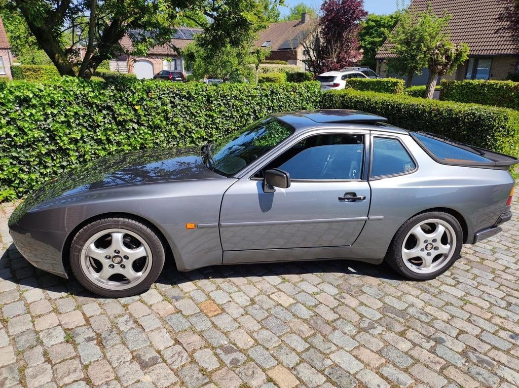 Mooie Porsche 944S2, Auto's, Porsche, 4 zetels, Achterwielaandrijving, Zwart, 4 cilinders