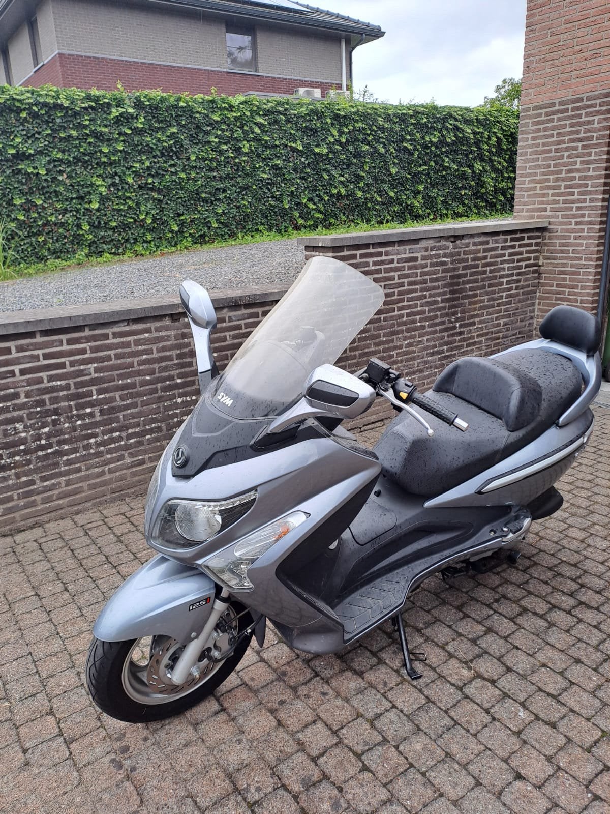 SYM GTS125i EVO, Vélos & Vélomoteurs, Scooters | SYM, 125 cm³, Comme neuf, Enlèvement, Essence