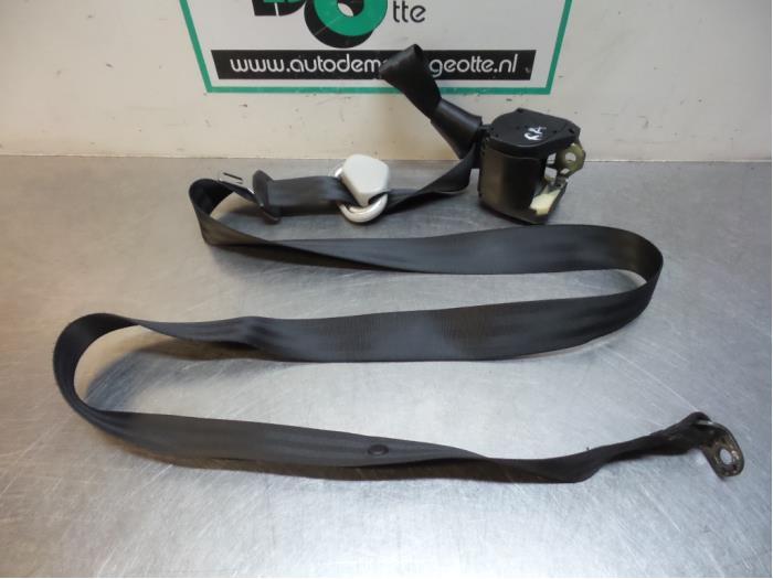 Ceinture de sécurité arrière droite d'un Volkswagen Beetl, Volkswagen, -, Utilisé, -