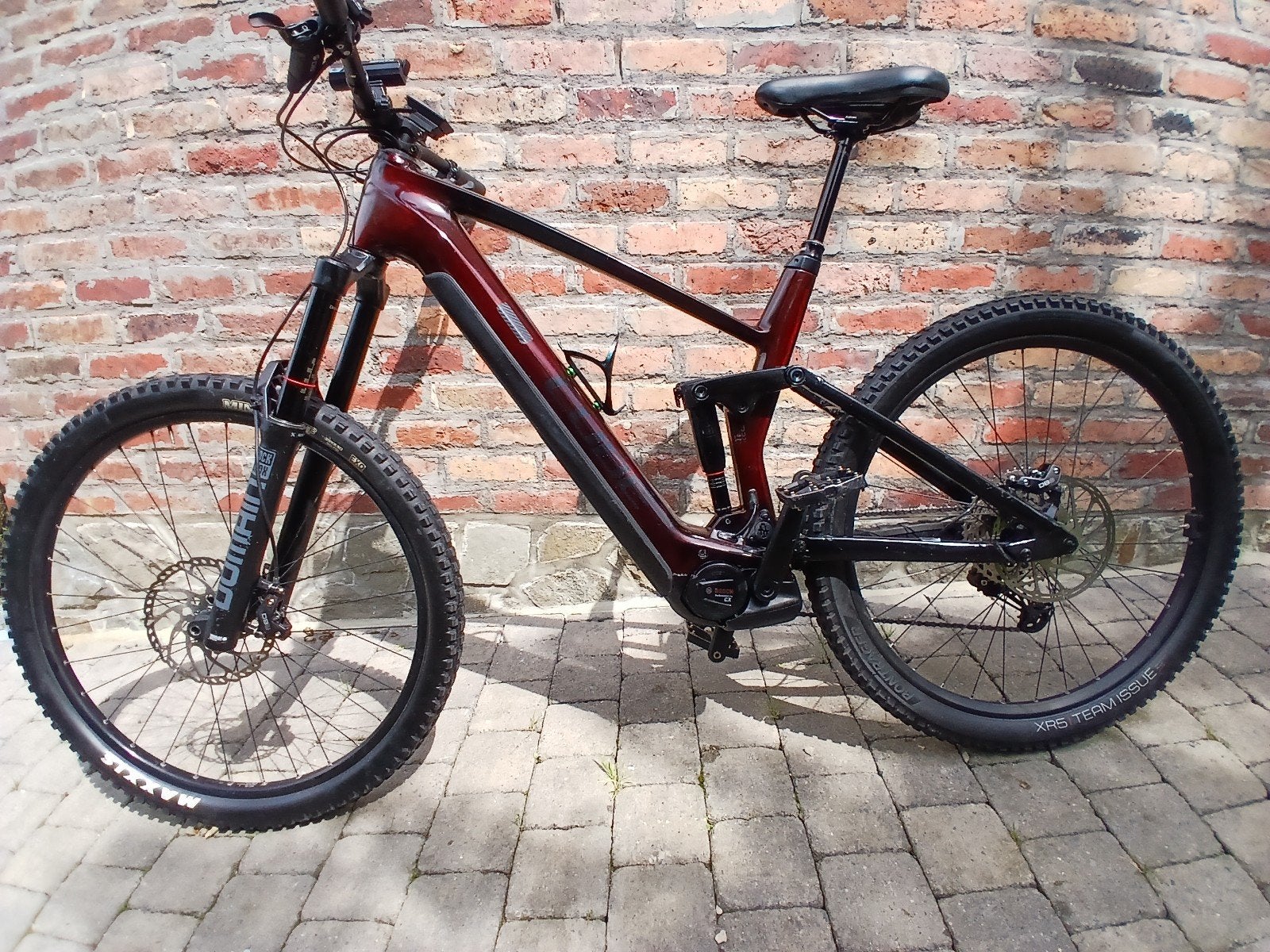 velo Vtt électrique cube stereo hpc 140
Annee 2024
Taille me, Vélos & Vélomoteurs, Vélos électriques, Enlèvement ou Envoi, Cube