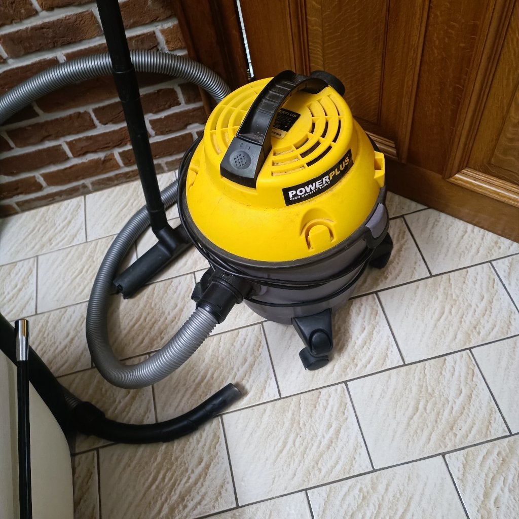 Stofzuiger, Electroménager, Autres marques, Enlèvement, Utilisé, Autres types