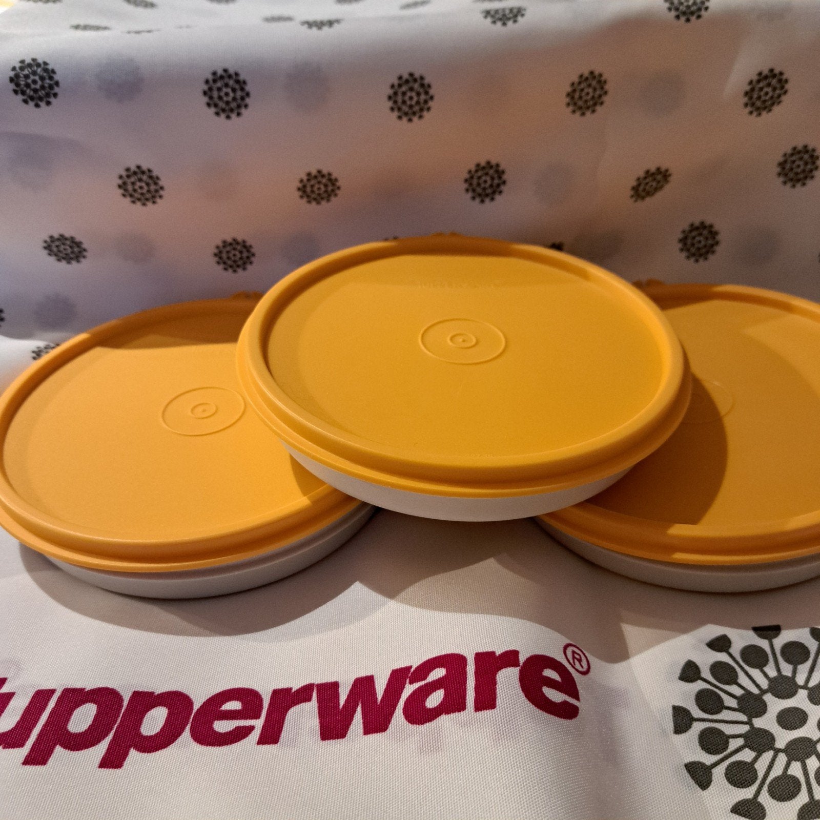 Tupperware 3 nieuwe vintage ontbijtbordjes, Ophalen of Verzenden