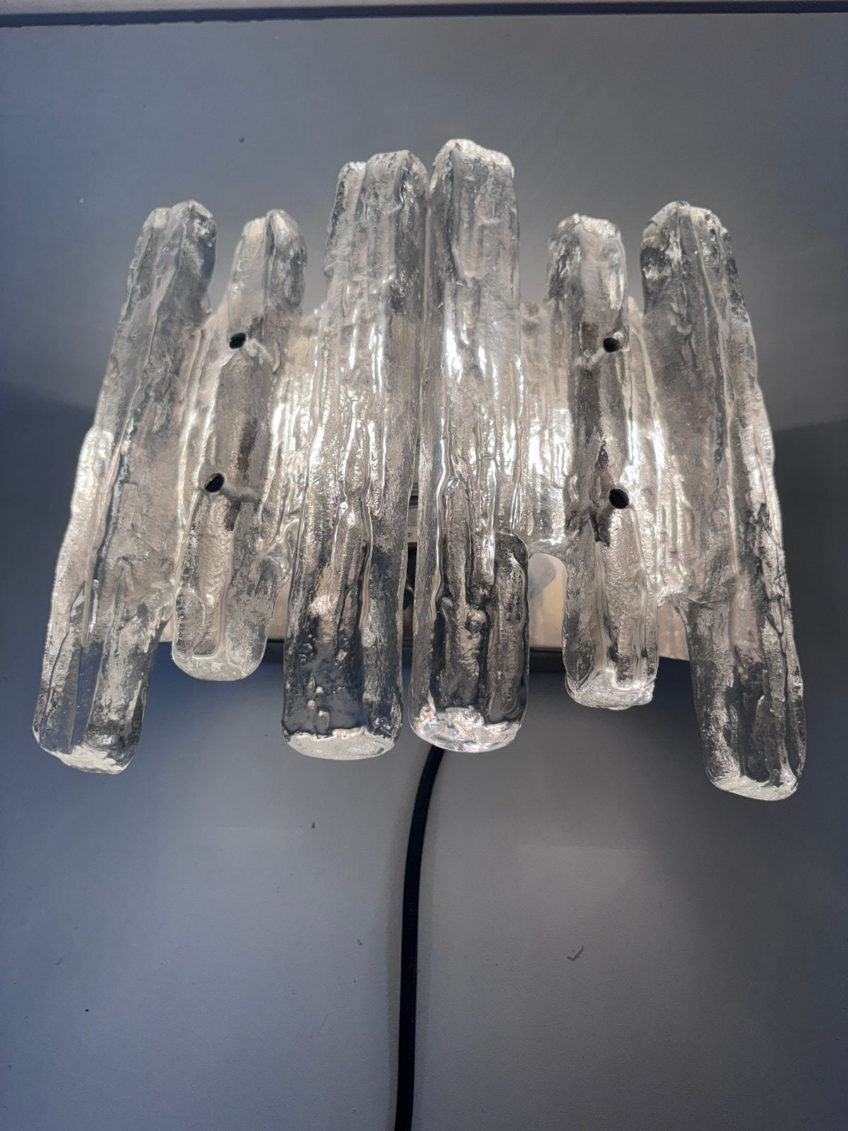 Brutalistische Kalmar ‘Ice Block’ Wandlamp Design Klassieker, Ophalen of Verzenden, Zo goed als nieuw