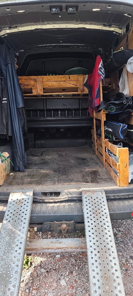 Ford transit 2.0 dubbelcabine, Autos, Ford, Argent ou Gris, Achat, Euro 6, Carnet d'entretien