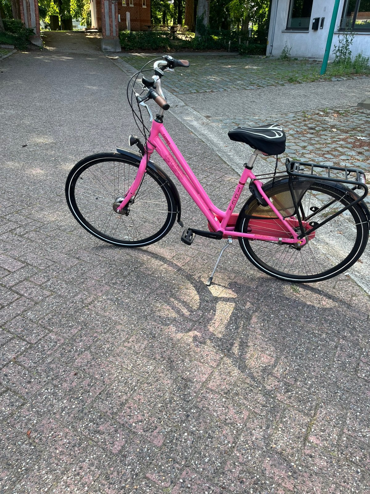 Te koop meisjes fiets, Ophalen, Zo goed als nieuw