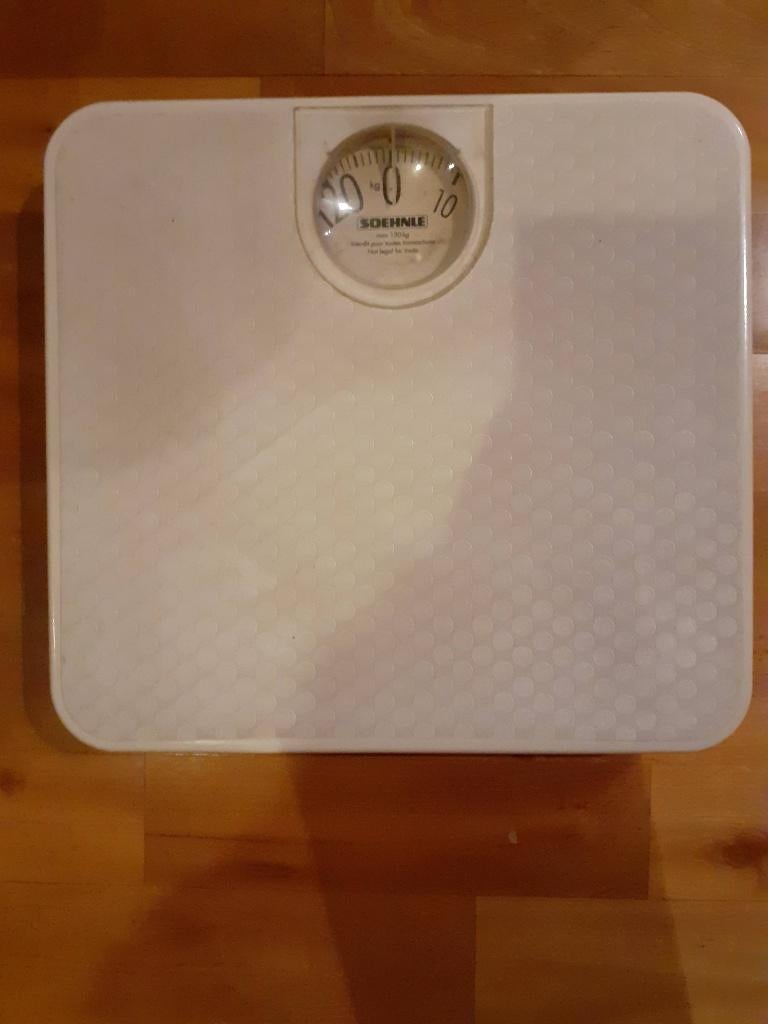 Analoge personenweegschaal, Elektronische apparatuur, Weegschalen, Ophalen, 100 kg of meer, Personenweegschaal, Analoog
