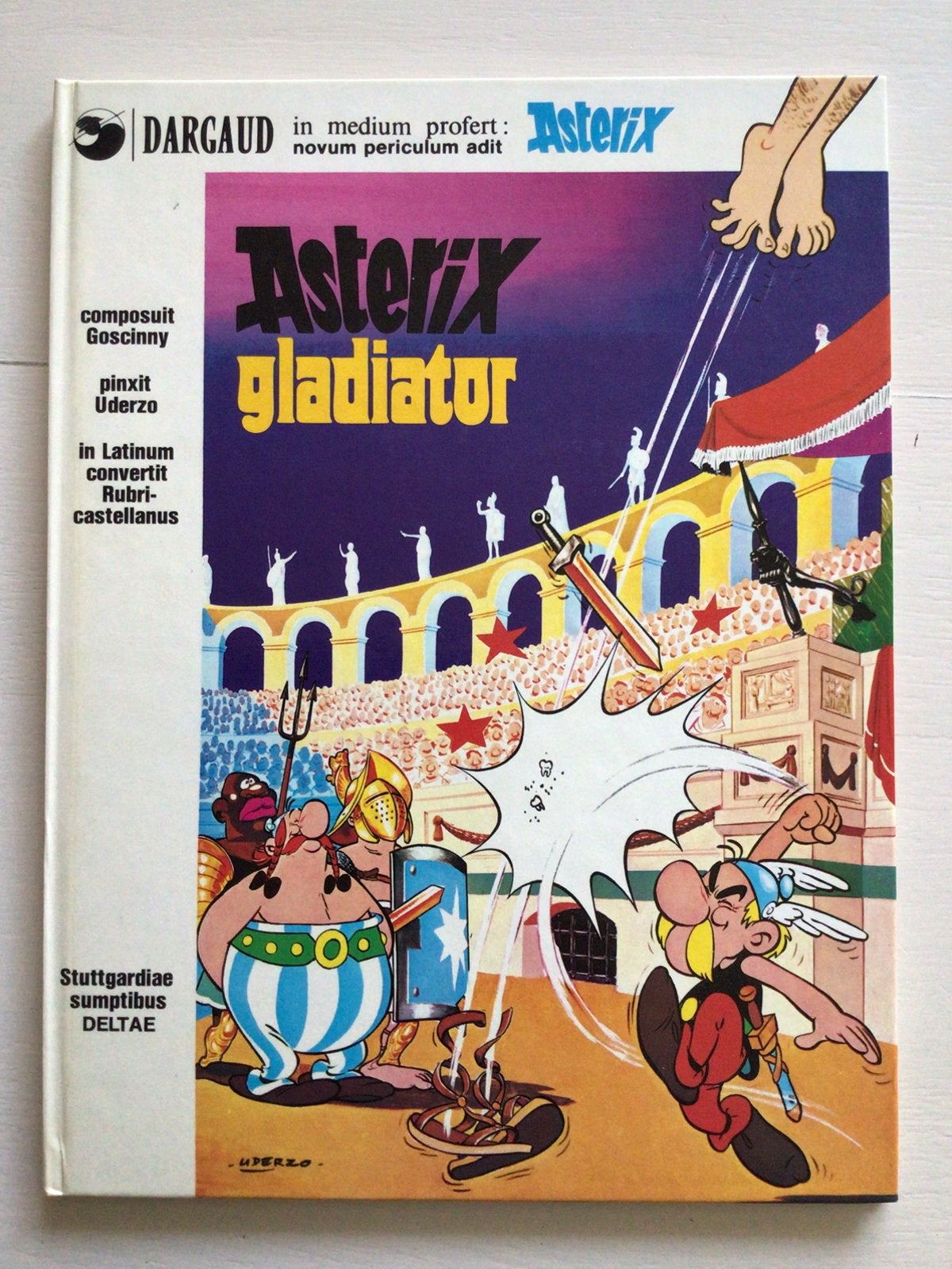 Asterix gladiator, in het Latijn, Boeken, Ophalen of Verzenden, Zo goed als nieuw