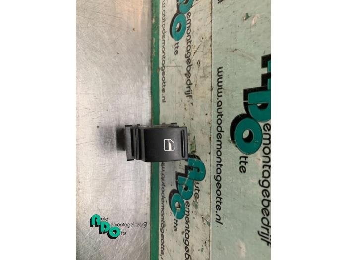 Commutateur vitre électrique d'un Seat Ibiza (Ibiza 08-), Autos : Pièces & Accessoires, -, 3 mois de garantie, Utilisé, -