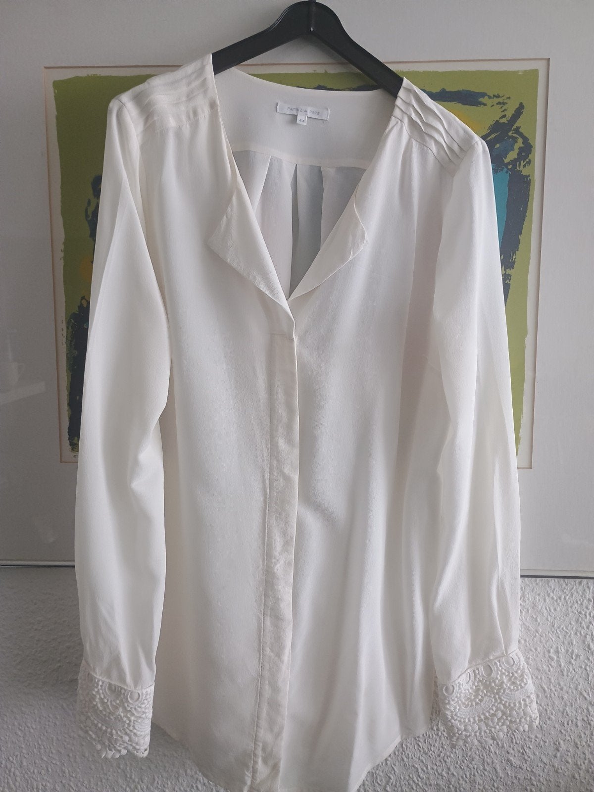 Patrizia Pepe M/L zijde long blouse ecru, Kleding | Dames, Maat 38/40 (M), Beige, Ophalen of Verzenden, Zo goed als nieuw