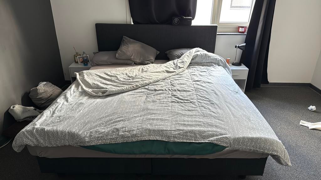 Bed 180/200cm, Huis en Inrichting, Slaapkamer | Waterbedden, Ophalen, Zo goed als nieuw