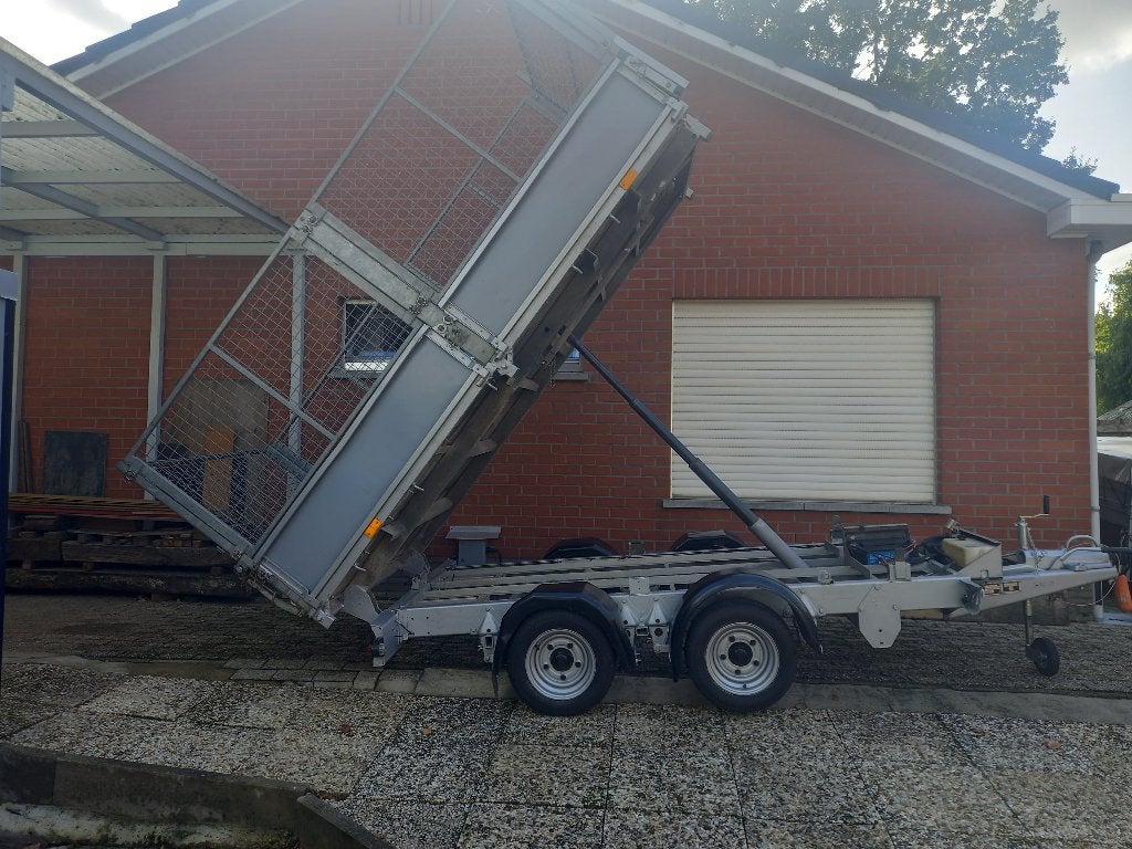 Kipper aanhangwagen, Enlèvement, Utilisé