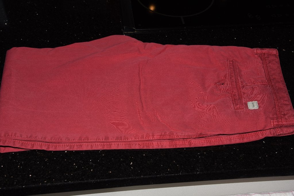 Mooie herenbroek BOSS, medium. Perfecte staat, BOSS, Maat 48/50 (M), Ophalen of Verzenden, Zo goed als nieuw
