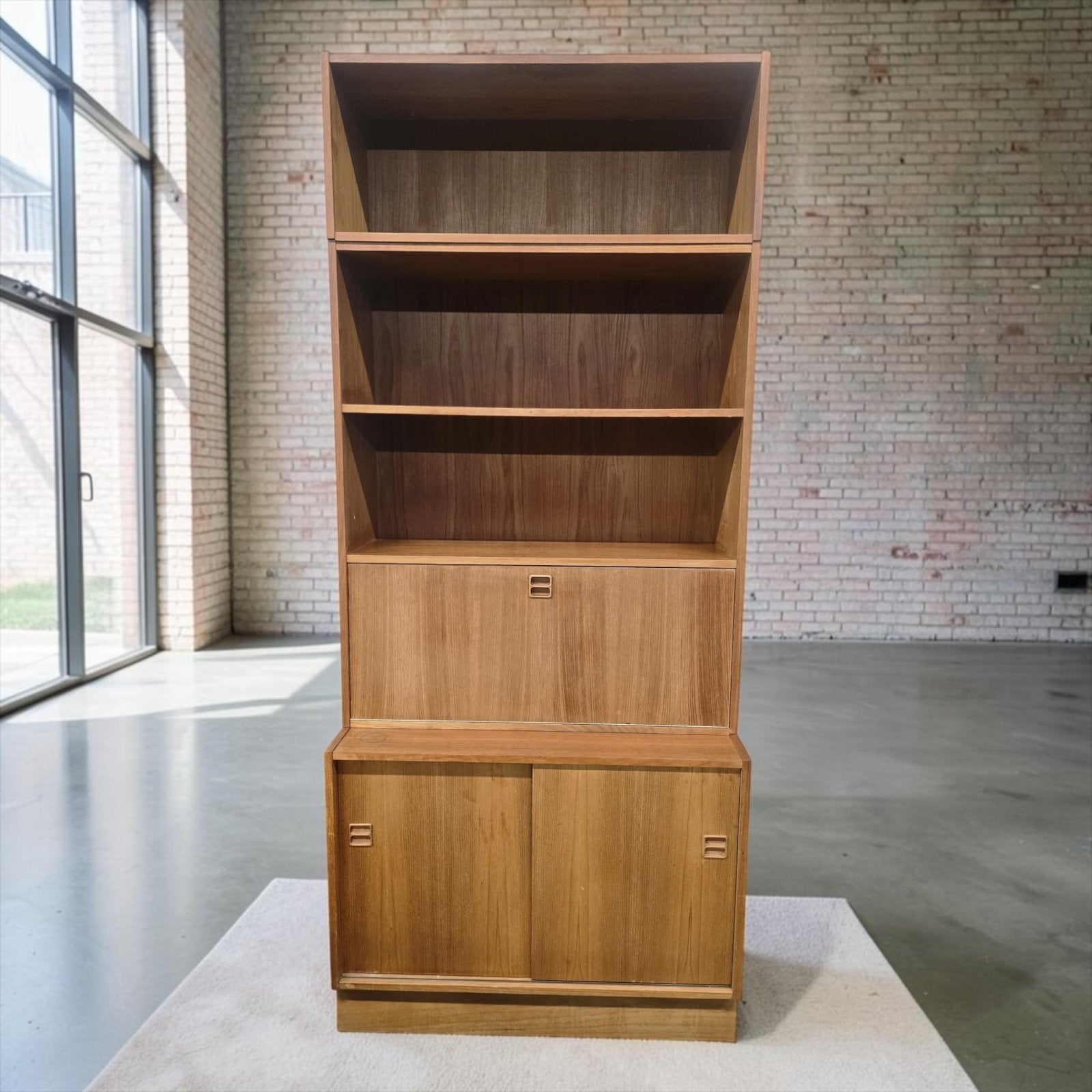 Vintage houten leggerkast / boekenkast / vitrine, Antiek en Kunst, Ophalen
