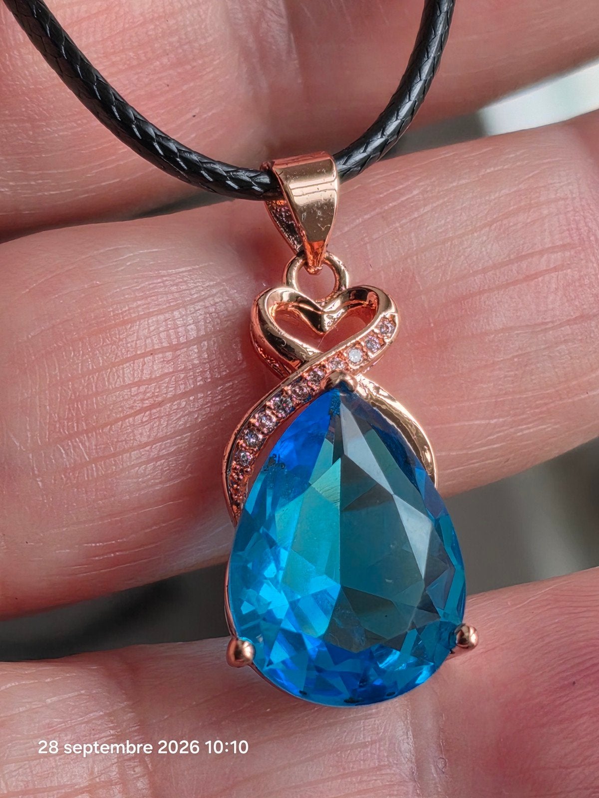 Pendentif fantaisie avec zirconium bleu, Enlèvement, Neuf, Bleu