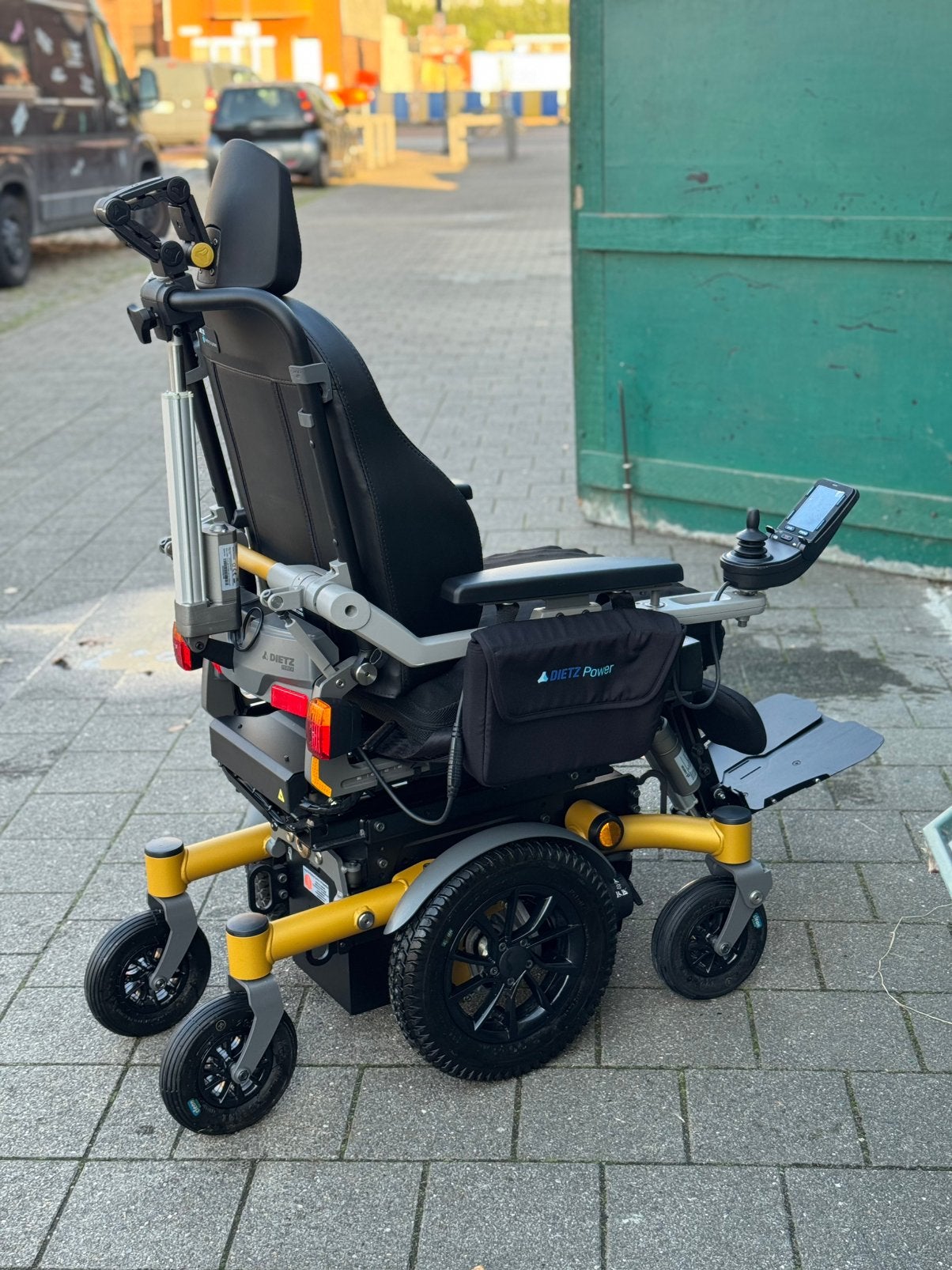 ZO GOED ALS NIEUW ELEKTRISCHE ROLSTOEL DIETZ POWER SANGO, Ophalen, Zo goed als nieuw, Elektrische rolstoel