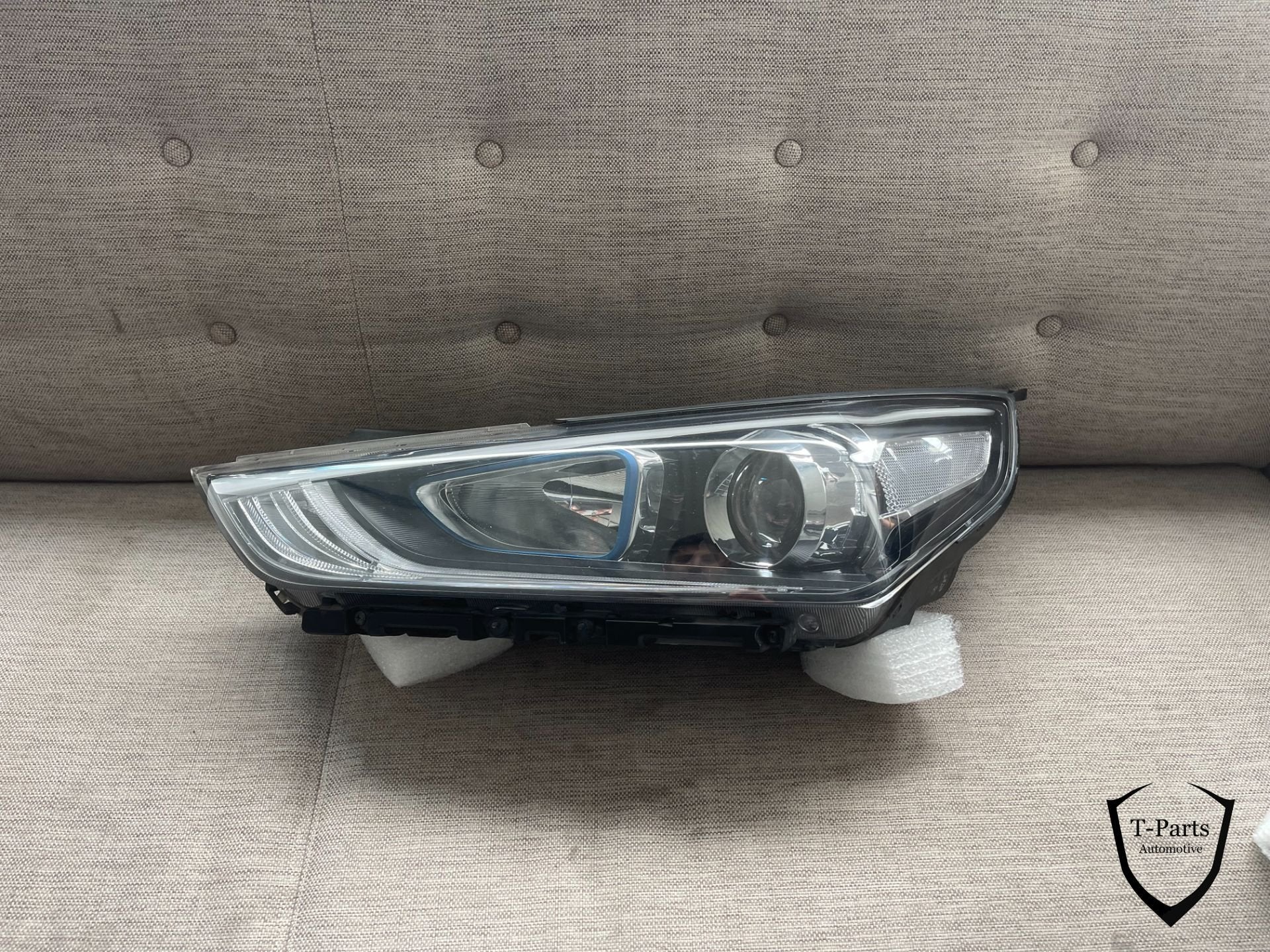 hyundai ioniq koplamp 92102g2120 links, Auto-onderdelen, Verlichting, Gebruikt, Heolleung-ro 12
06797  Seoul, Info@hyundai.com