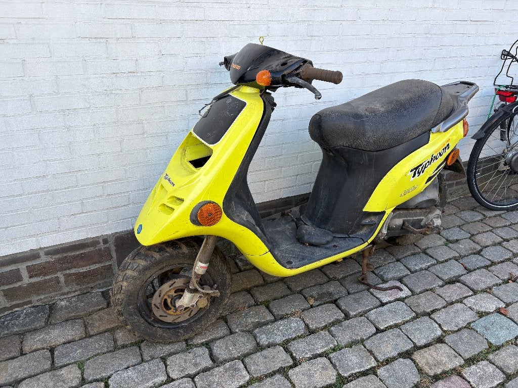 Piaggio Typhoon 50cc – Bouwjaar 2003 – Schuurvondst, Ophalen, Gebruikt, Klasse A (25 km/u), 50 cc