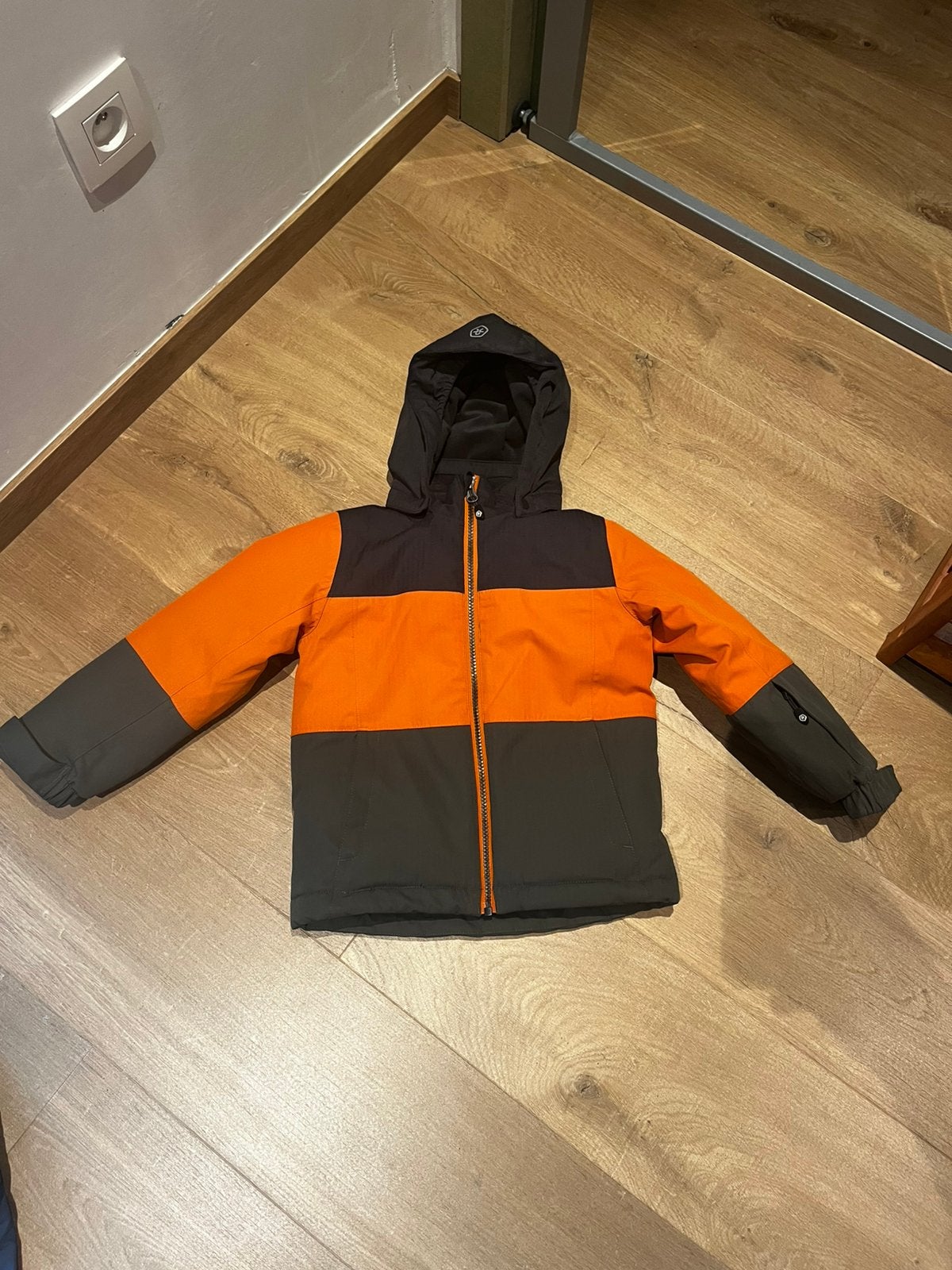 Skibroek + jas Colorkids, Ophalen, Zo goed als nieuw, Jongen of Meisje, Setje