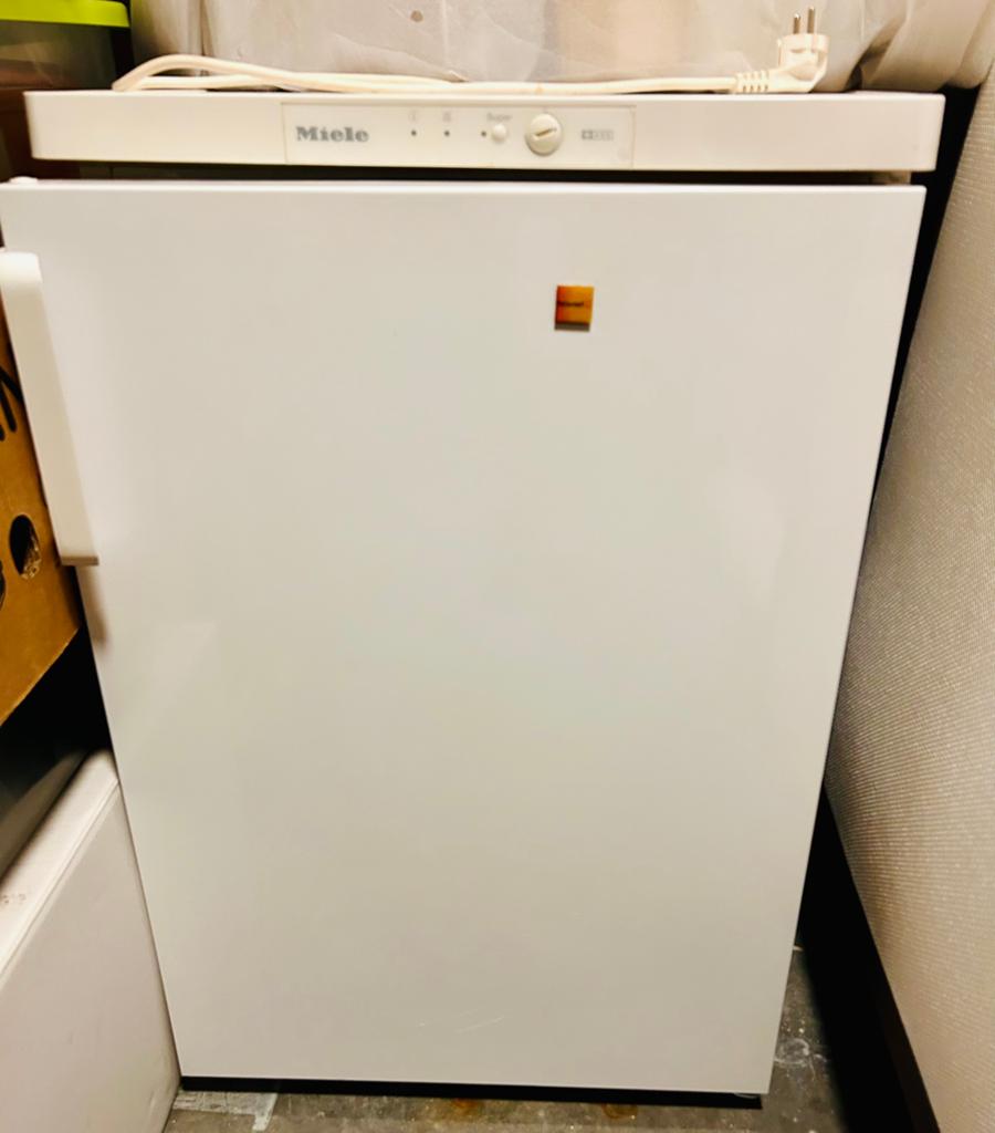Diepvries 4 vakken, Elektronische apparatuur, Vriezers en Diepvrieskisten, Ophalen, Nieuw, Vrijstaand, Vrieskast