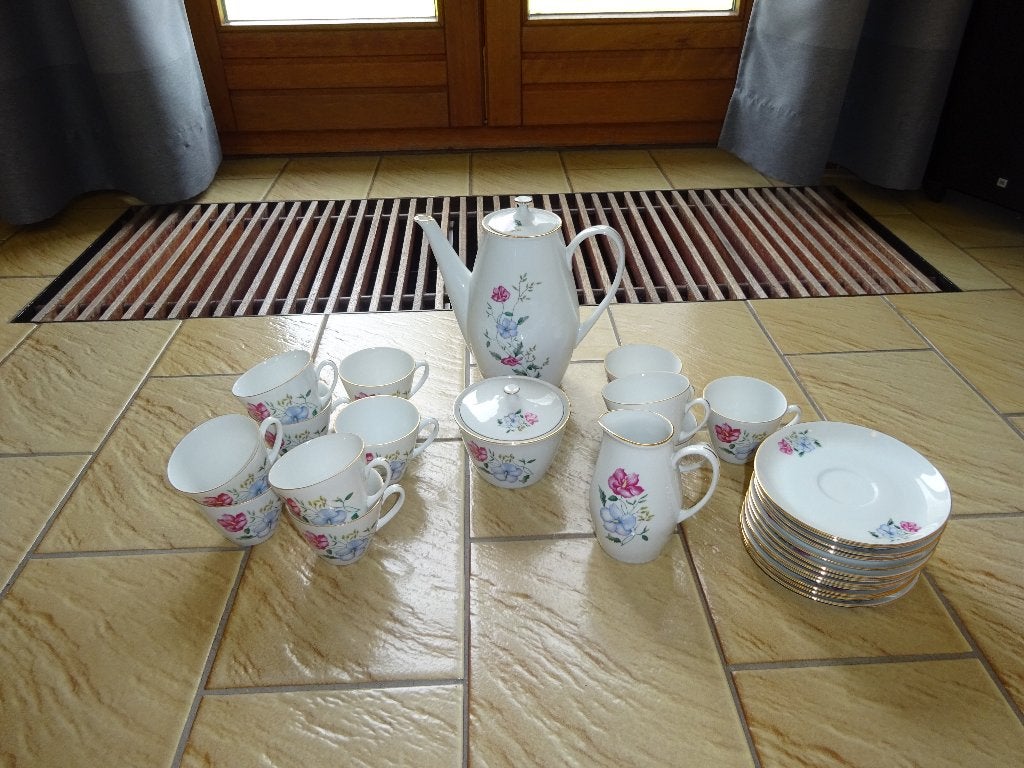 koffieservies, Ophalen of Verzenden, Gebruikt, Porselein, Compleet servies